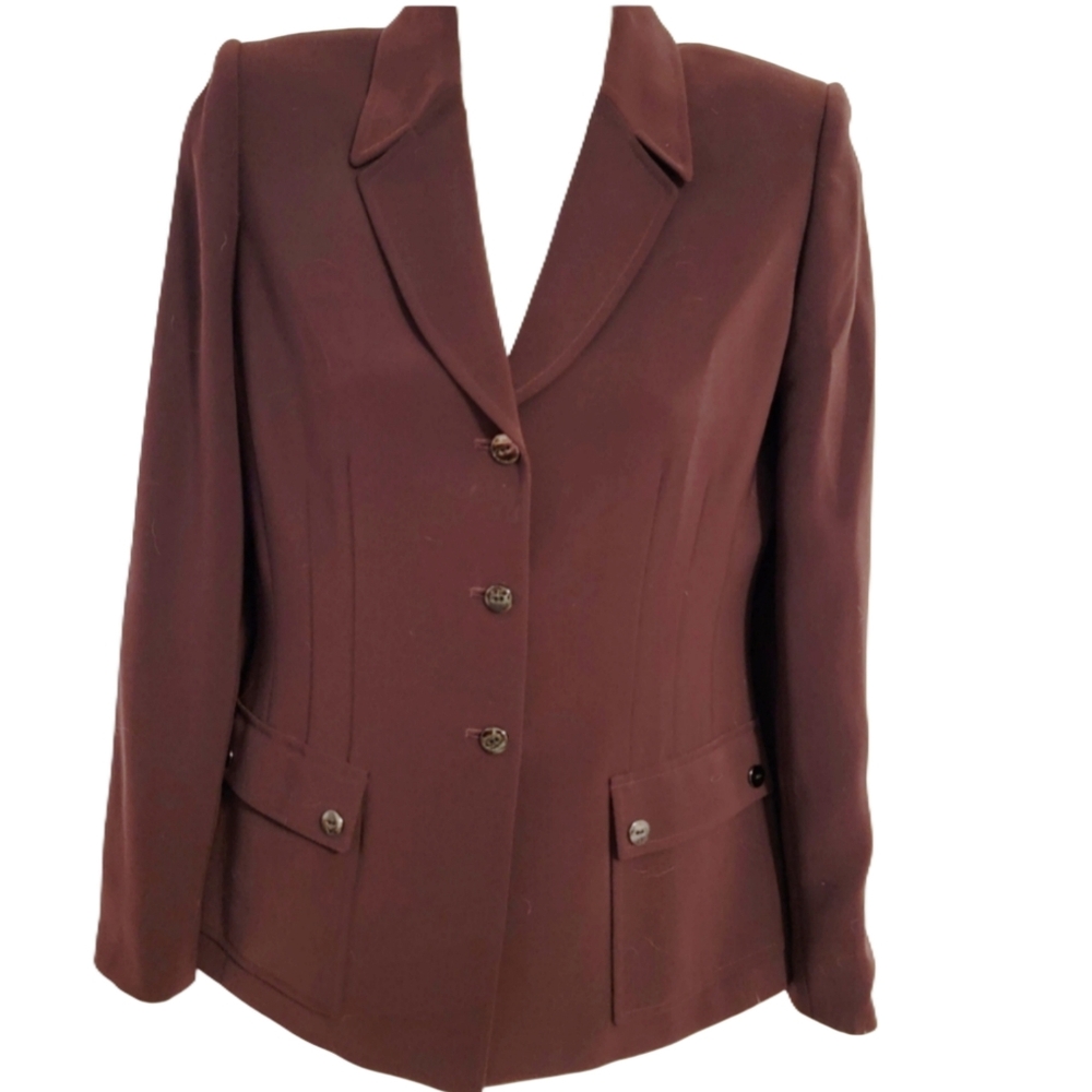 Tahari Elegant Women's Burgundy Suit Size 6 & 4